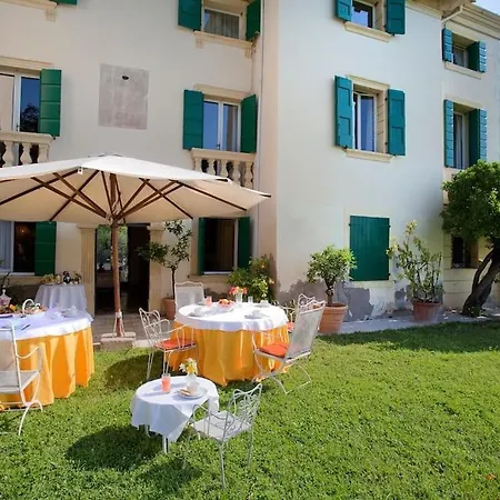 Le Grotte Vila