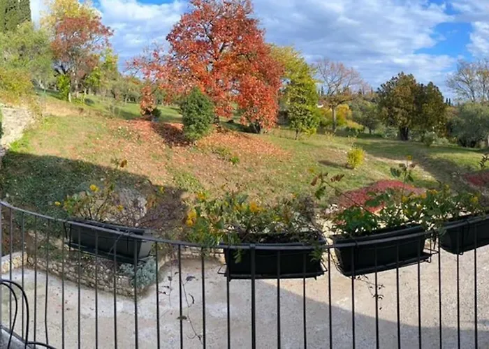 Вилла Le Grotte *