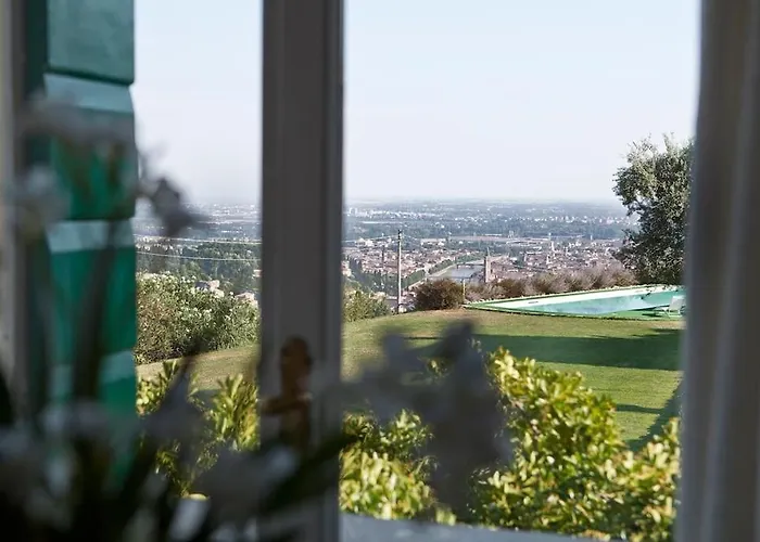 Вилла Le Grotte Верона